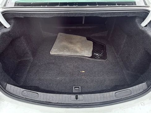 Used 2014 Chevrolet Impala LT image 10