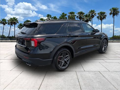 Used 2026 Ford Explorer ST w/ Sun And Sound Package AWD/4WD image 9