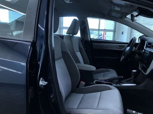 Used 2019 Toyota Corolla LE image 22