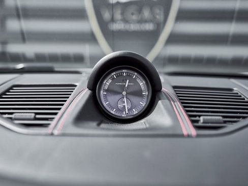 Used 2022 Porsche 911 Turbo S w/ 911 Turbo Sportdesign Package image 77