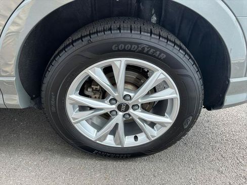 Certified 2025 Audi Q3 2.0T Premium AWD/4WD image 14