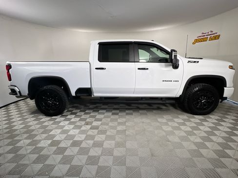 Used 2024 Chevrolet Silverado 3500 LT w/ Z71 Sport Edition AWD/4WD image 7