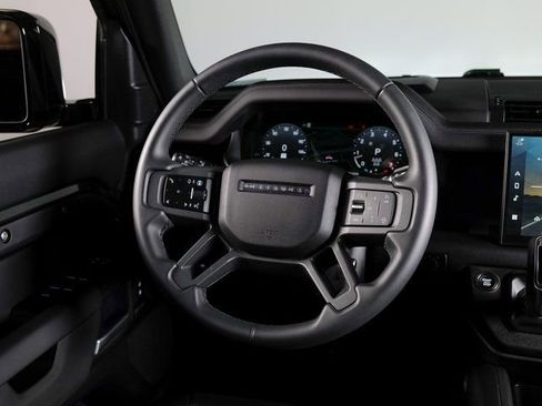 Used 2025 Land Rover Defender 110 S AWD/4WD image 13