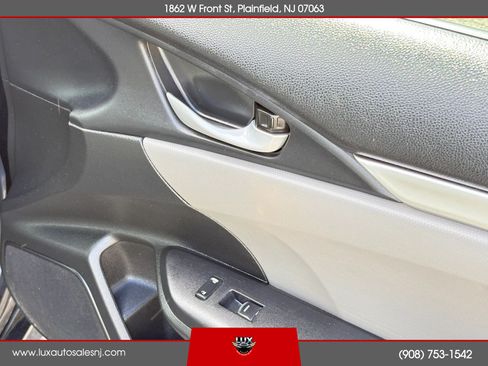 Used 2020 Honda Civic LX image 22