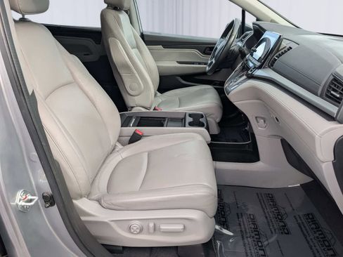 Certified 2024 Honda Odyssey EX-L image 8