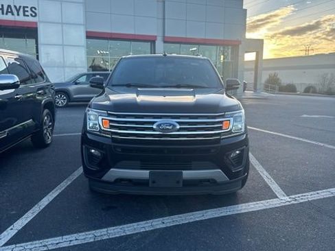 Used 2019 Ford Expedition XLT w/ Equipment Group 202A image 1