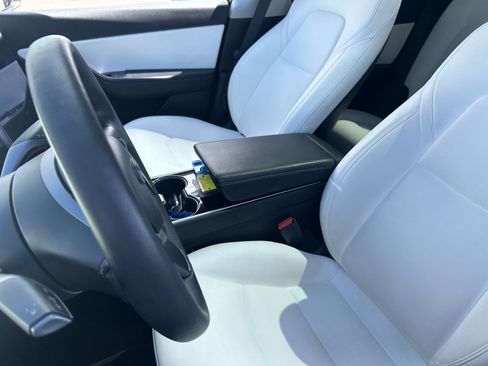 Used 2021 Tesla Model Y 2WD image 26