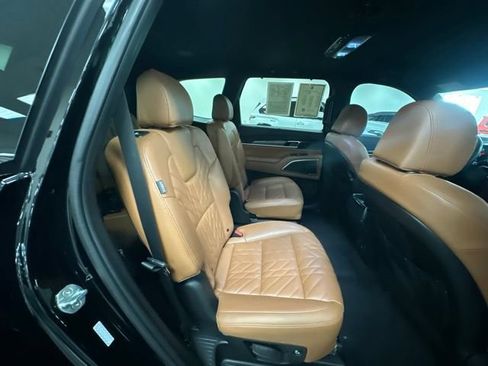 Used 2024 Kia Telluride EX X-Line AWD/4WD image 22
