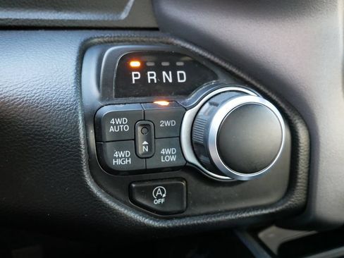 Used 2023 RAM 1500 Big Horn AWD/4WD image 25