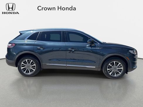 Used 2023 Lincoln Nautilus Reserve FWD image 5