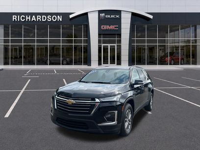 Used 2024 Chevrolet Traverse LT