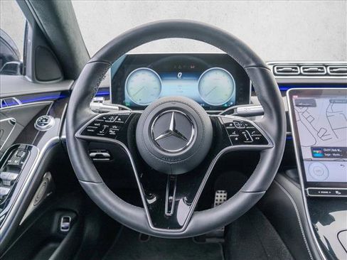 Used 2023 Mercedes-Benz S 580 4MATIC Sedan image 26
