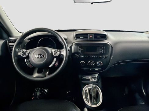 Used 2015 Kia Soul + FWD image 22