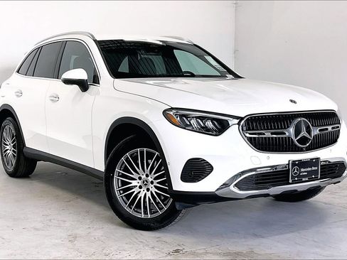 New 2026 Mercedes-Benz GLC 300 4MATIC image 1