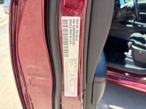 Used 2026 Dodge Durango GT RWD image 33