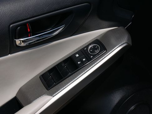 Used 2014 Lexus IS 250 w/ F-Sport Package RWD image 28