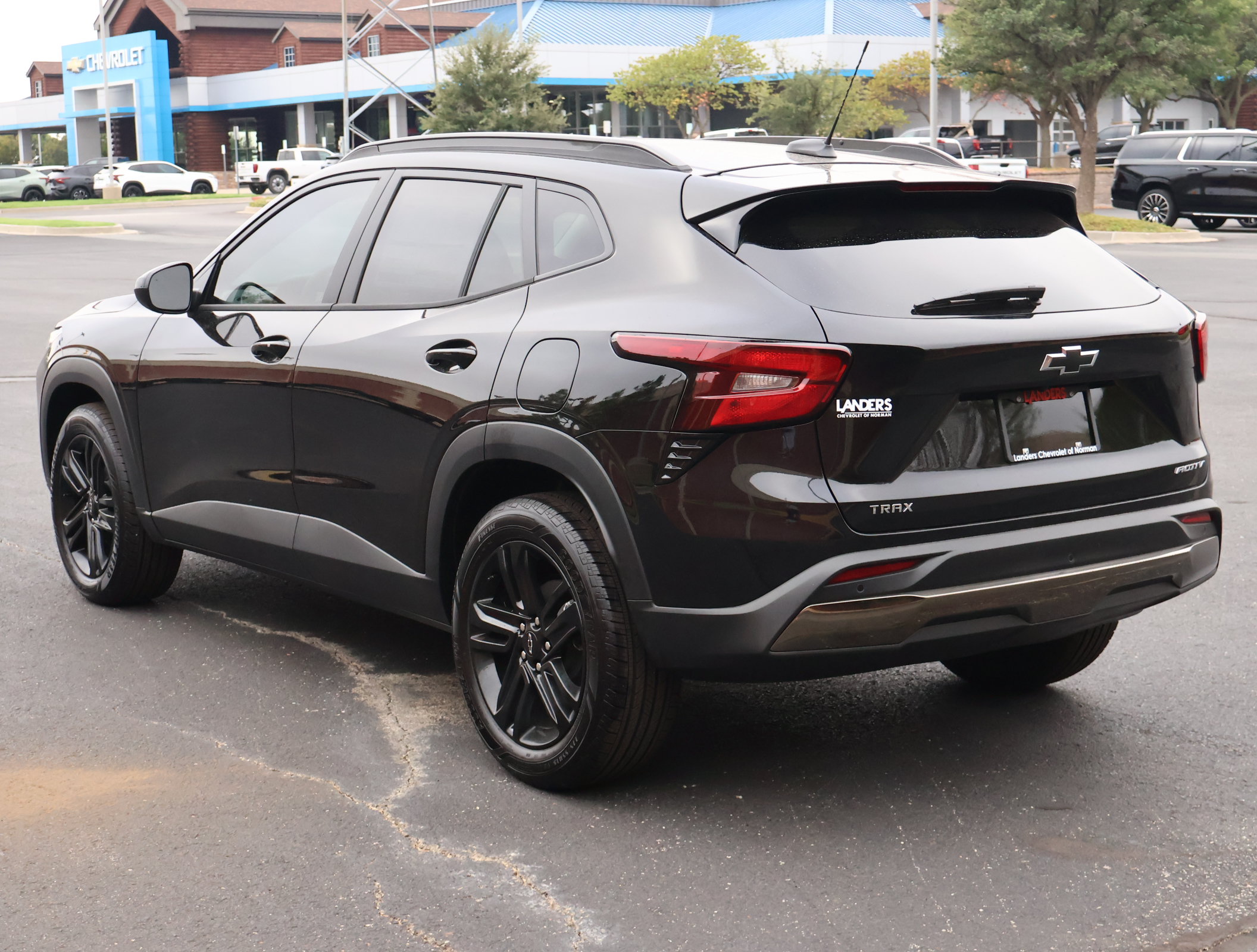 New 2026 Chevrolet Trax ACTIV w/ Sunroof Package FWD image 7