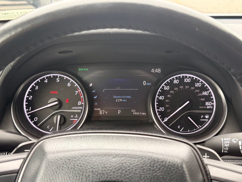 Used 2024 Toyota Camry SE w/ Cold Weather Package AWD/4WD image 19