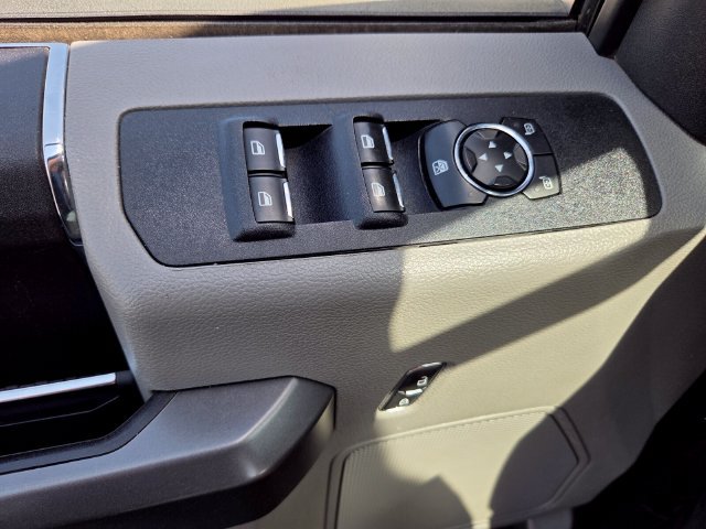 Used 2020 Ford F250 XLT w/ FX4 Off-Road Package AWD/4WD image 28