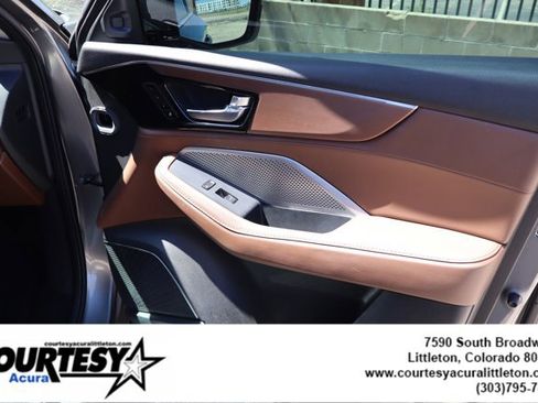 Used 2024 Acura MDX SH-AWD w/ Technology Package image 37