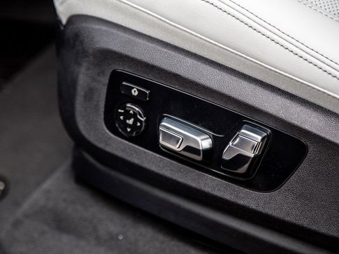 New 2026 BMW X7 xDrive40i w/ Executive Package AWD/4WD image 19