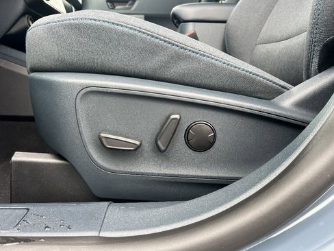 New 2026 Ford Maverick XLT w/ XLT Luxury Package FWD image 17