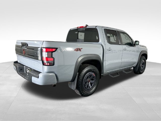 Used 2025 Nissan Frontier PRO-4X AWD/4WD image 17