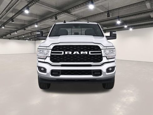 Used 2024 RAM 2500 Big Horn w/ Off Road Package AWD/4WD image 5
