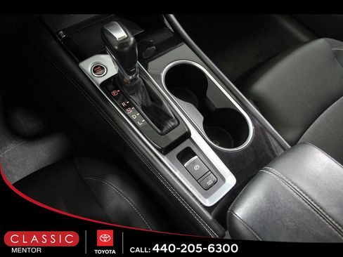 Used 2023 Nissan Altima 2.5 SV w/ SV Premium Package image 16