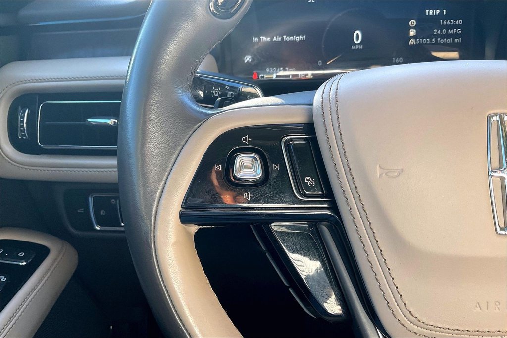 Used 2021 Lincoln Aviator Reserve w/ Equipment Group 201A RWD image 13