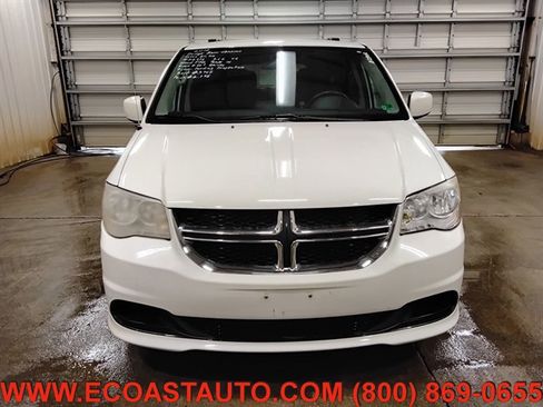 Used 2012 Dodge Grand Caravan SXT image 7