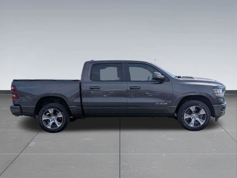 Used 2023 RAM 1500 Laramie AWD/4WD image 6