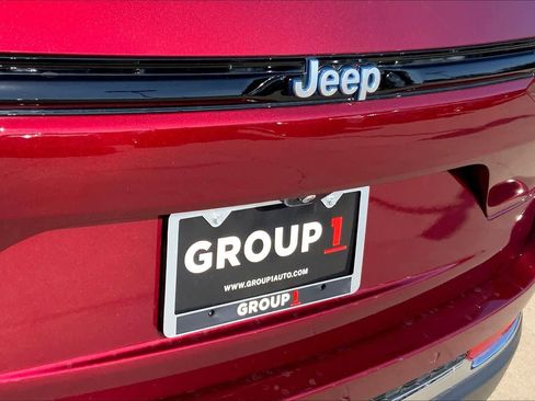 Used 2024 Jeep Grand Cherokee Limited 4xe w/ Luxury Tech Group II image 47