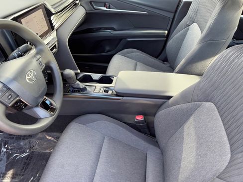 Certified 2025 Toyota Camry LE image 20