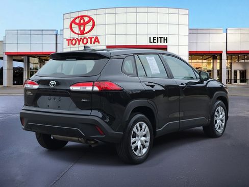 Used 2023 Toyota Corolla Cross L image 5