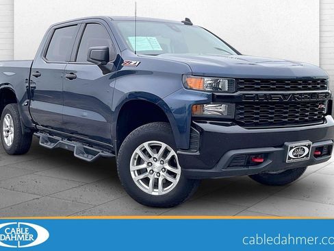 Used 2021 Chevrolet Silverado 1500 Custom Trail Boss w/ Safety Confidence Package AWD/4WD image 1