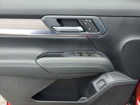 New 2026 GMC Terrain Denali AWD/4WD image 17