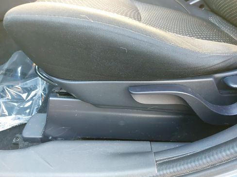 Used 2016 Mitsubishi Outlander Sport ES image 29