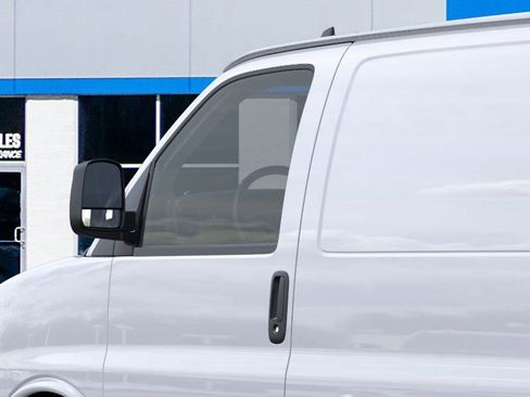 New 2026 Chevrolet Express 2500 Extended w/ Driver Convenience Package image 12