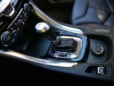 Used 2017 Chevrolet SS image 18