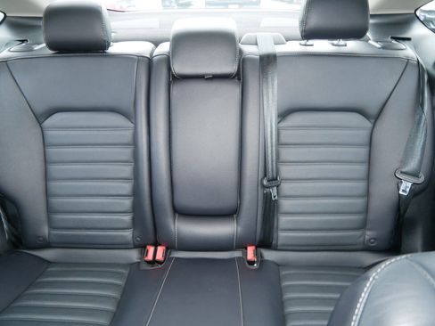 Certified 2018 Ford Fusion SE w/ Fusion SE Technology Package image 13