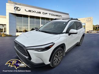 Used 2023 Toyota Corolla Cross XLE video 1