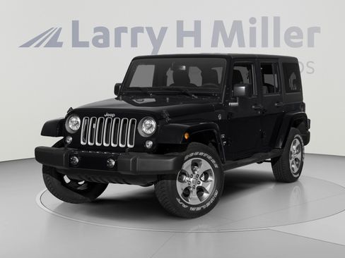Used 2017 Jeep Wrangler Unlimited Sahara w/ Connectivity Group AWD/4WD image 1