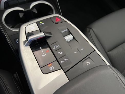 Certified 2025 BMW X1 xDrive28i w/ Convenience Package image 20