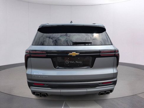 Certified 2026 Chevrolet Traverse LT FWD image 6