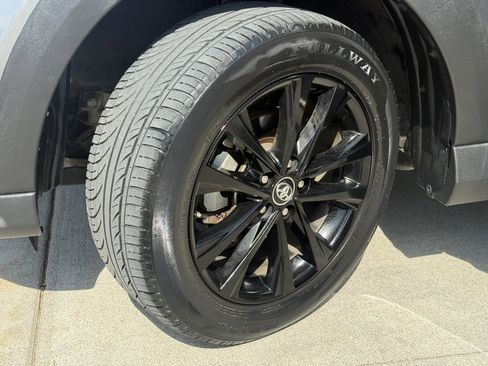 Used 2018 Toyota RAV4 Adventure AWD/4WD image 20