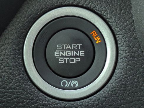 Used 2025 RAM 1500 Classic Warlock image 29