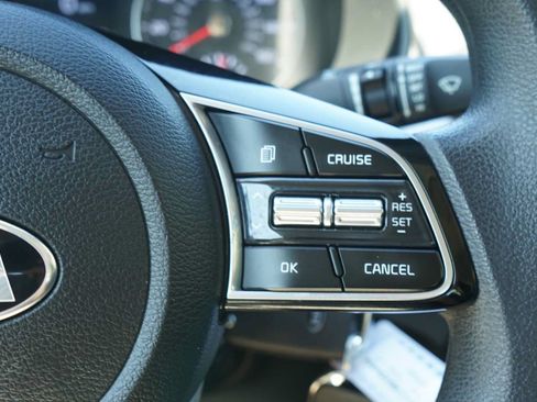 Used 2021 Kia Forte LXS FWD image 14