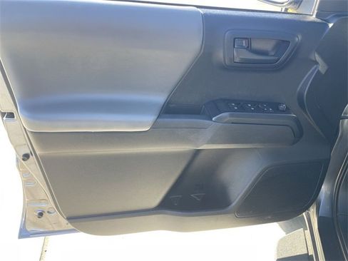 Used 2021 Toyota Tacoma SR w/ SR Convenience Package image 19
