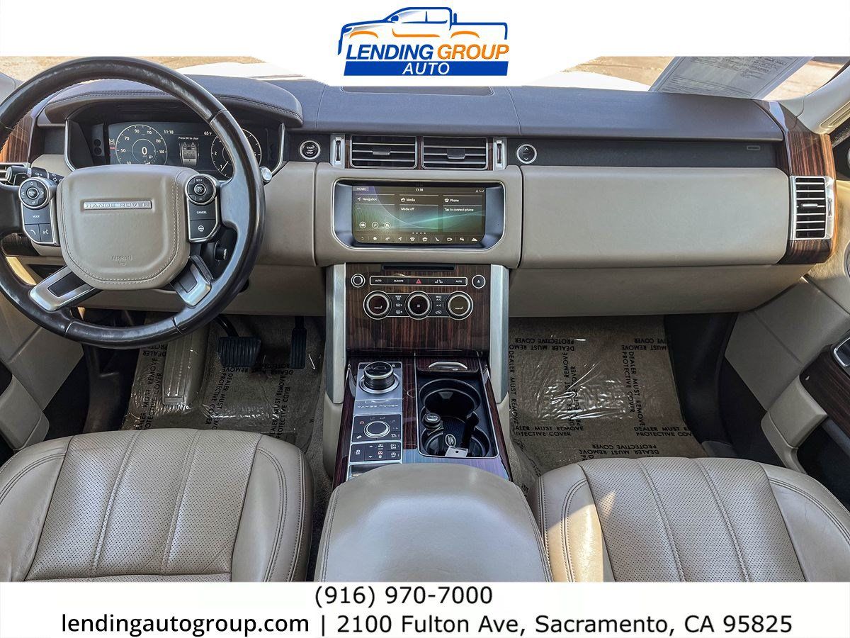 Used 2017 Land Rover Range Rover HSE AWD/4WD image 12